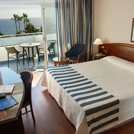 Hotel Vik San Antonio 4*