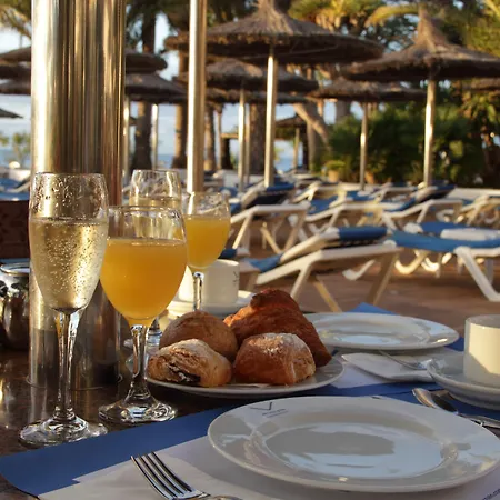 Hotel Vik San Antonio 4*