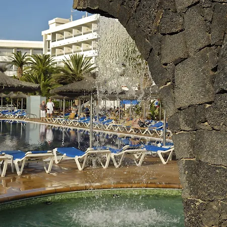 Vik San Antonio Отель 4*