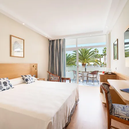 Vik San Antonio Отель 4*