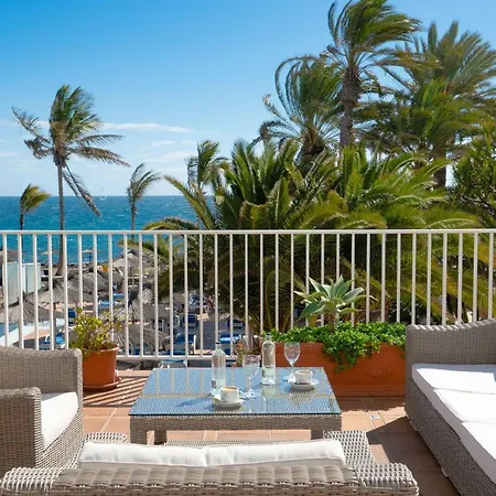 Отель Vik San Antonio