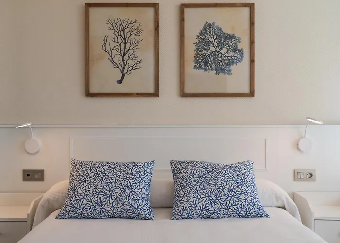 Vik San Antonio Otel 4*