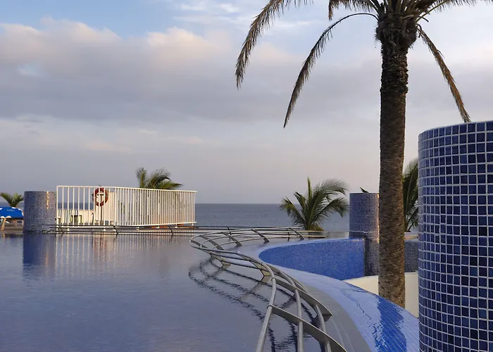 Vik San Antonio Otel Puerto del Carmen (Lanzarote)