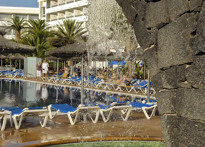 Vik San Antonio Otel 4*